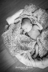 Newborn © Antonia Moers